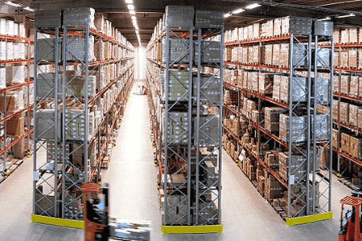 How to Choose Materials Handling Equipment