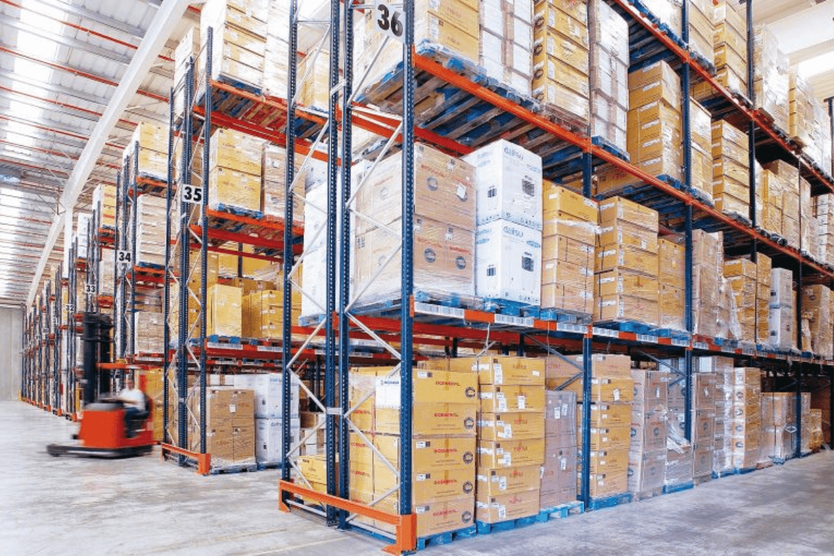 Top 5 Safety Tips for Warehouse Shelving